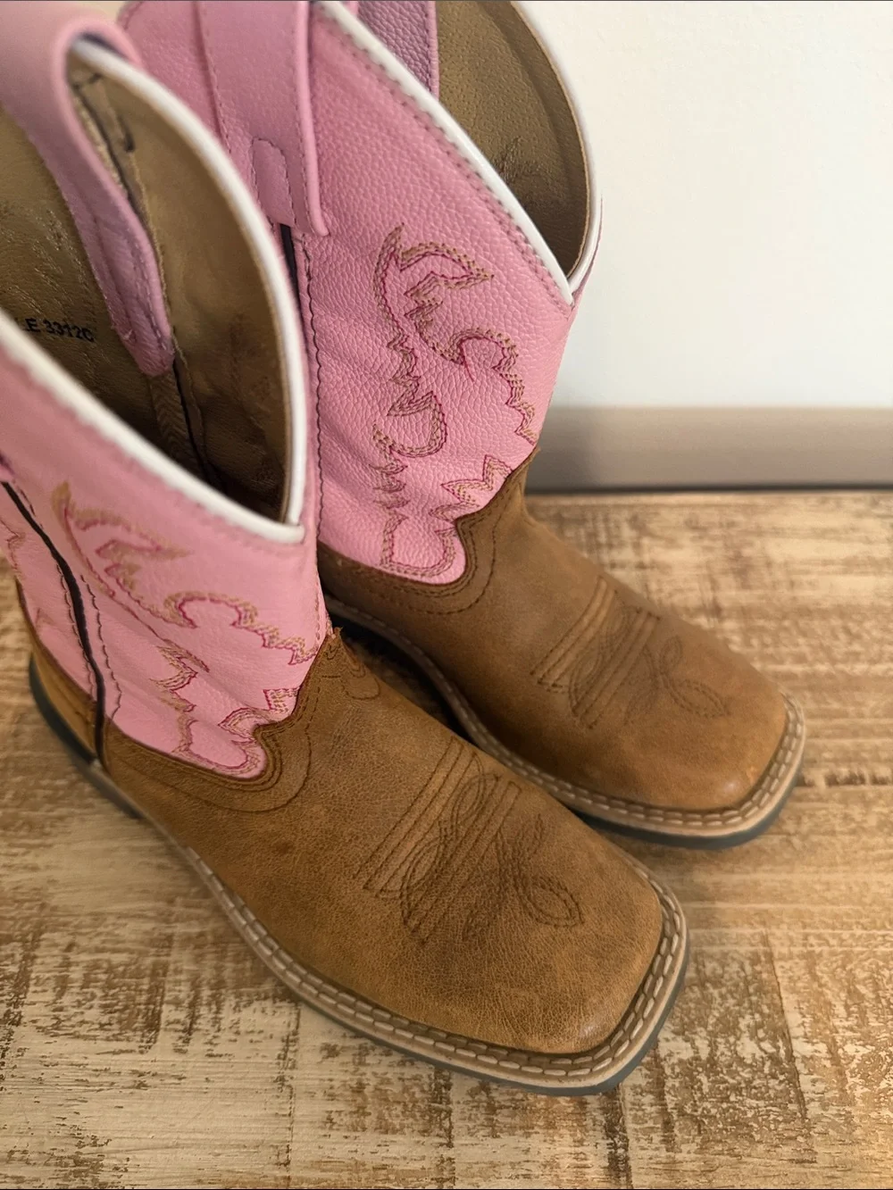 Girls' Two-Tone Pink & Brown Pull-On Western Boots